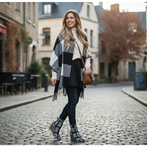 Toms Clare Plaid Wedge Boots Booties - 7 M Grey Gray Black White